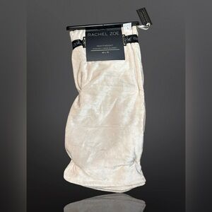 RACHEL ZOE HEAVYWEIGHT MINKSOFT THROW-BLANKET 60x70 Cream
